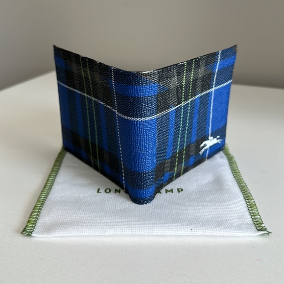 Longchamp Wallet! 8 slots for CC. Plus inserts for others. - Picture 2 of 8